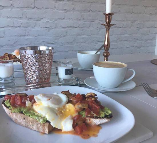 17496191_10158639812630647_1442562228_n